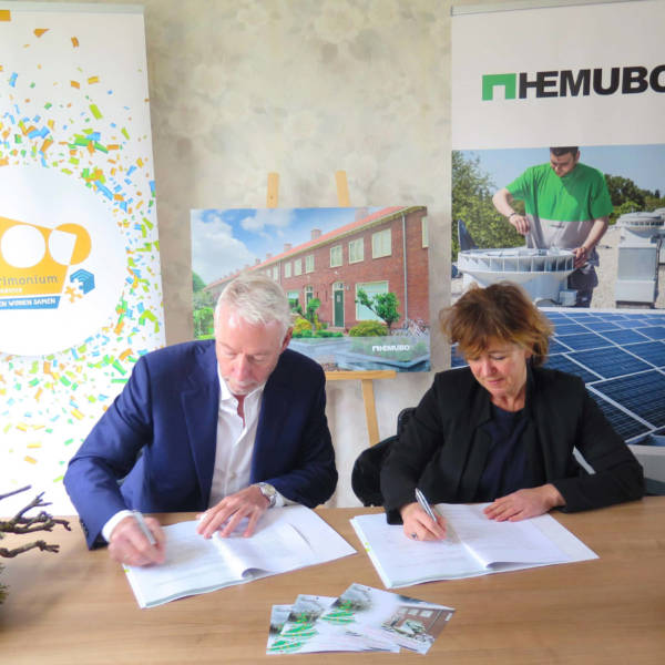 Tekenen aannemersovereenkomst Lindenlaan Patrimonium en Hemubo Tekenen aannemersovereenkomst Lindenlaan Patrimonium en Hemubo